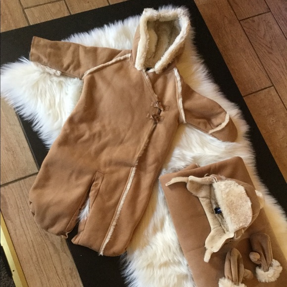 GAP Other - Gap Shearling Snowsuit Set Size 6-12 Months